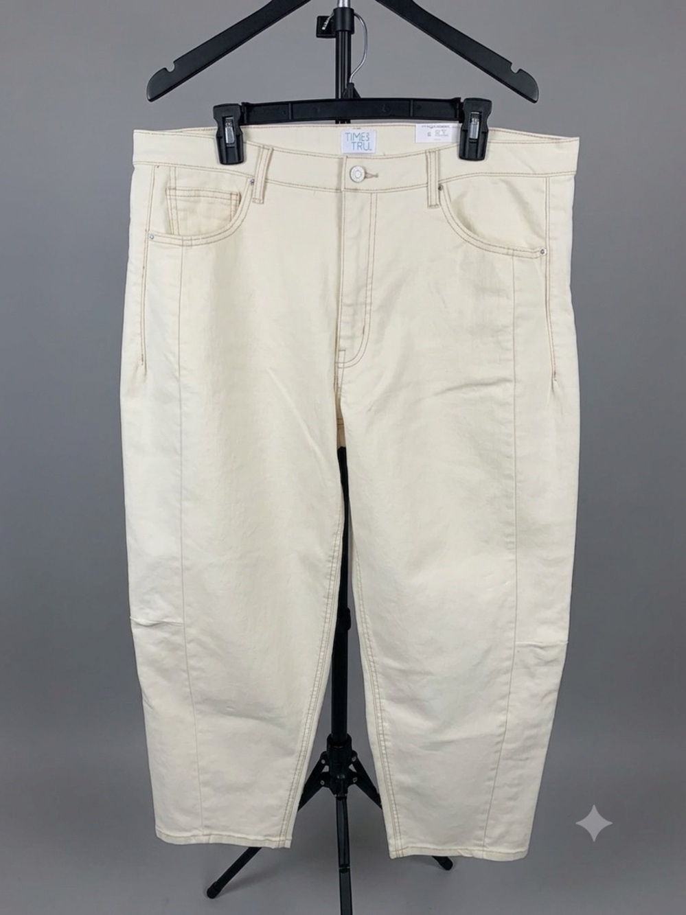 Time and Tru Cream High-Rise Barrel Leg Jeans